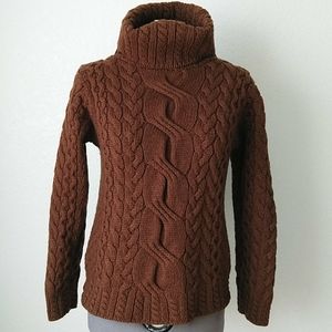 Inis crafts size medium turtleneck sweater